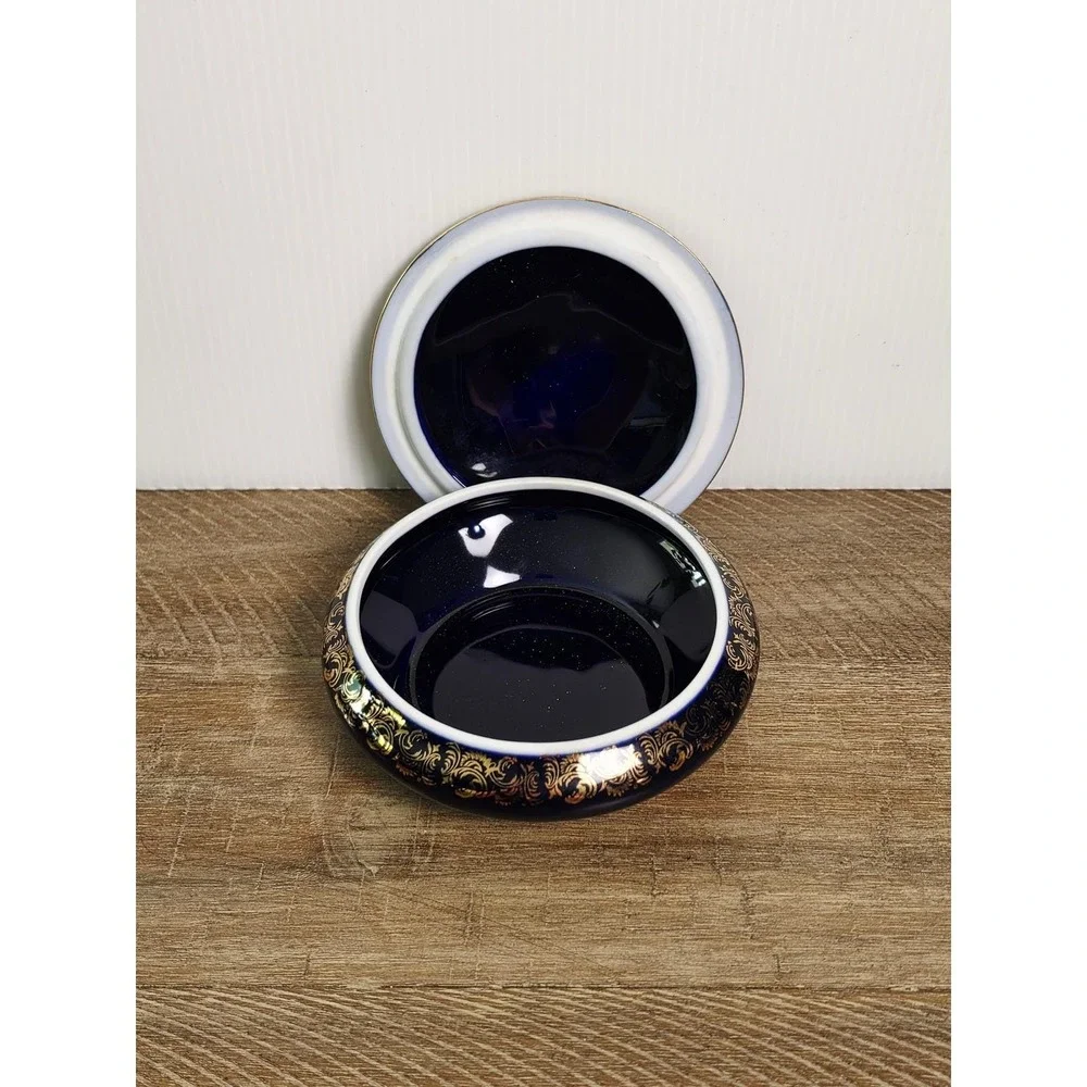 Limoges‎ Cobalt Blue Courting Couple Trinket Box with 22K accents